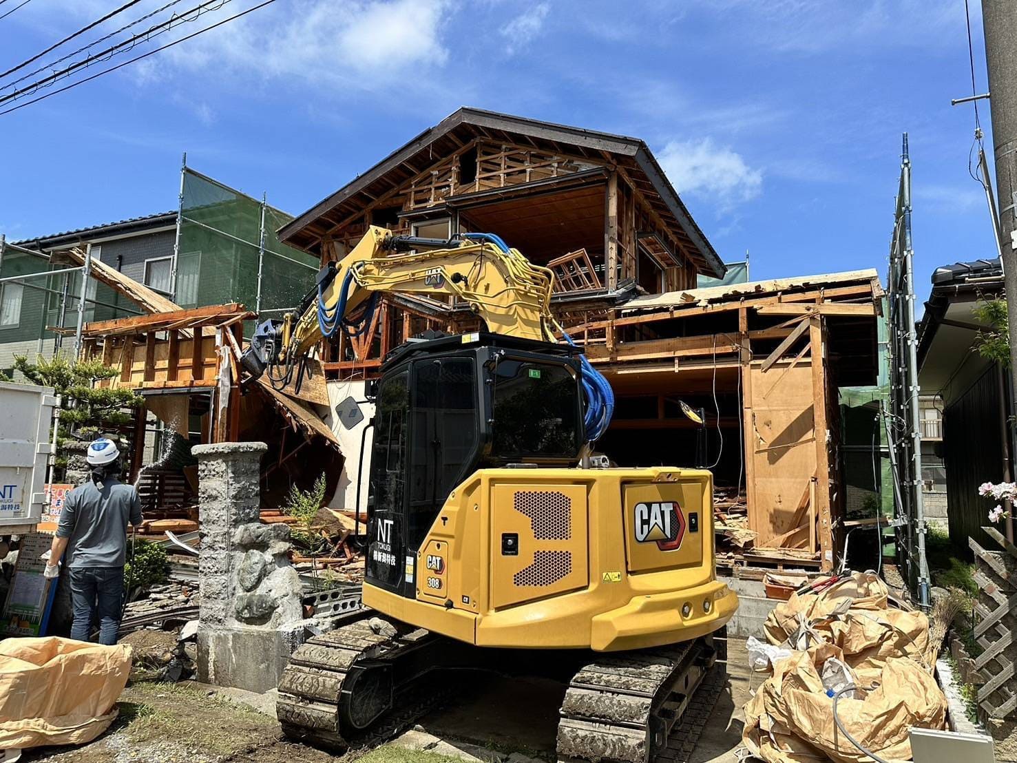 信頼と実績で選ばれる！新潟県の解体工事・遺品整理・除雪は新潟特技