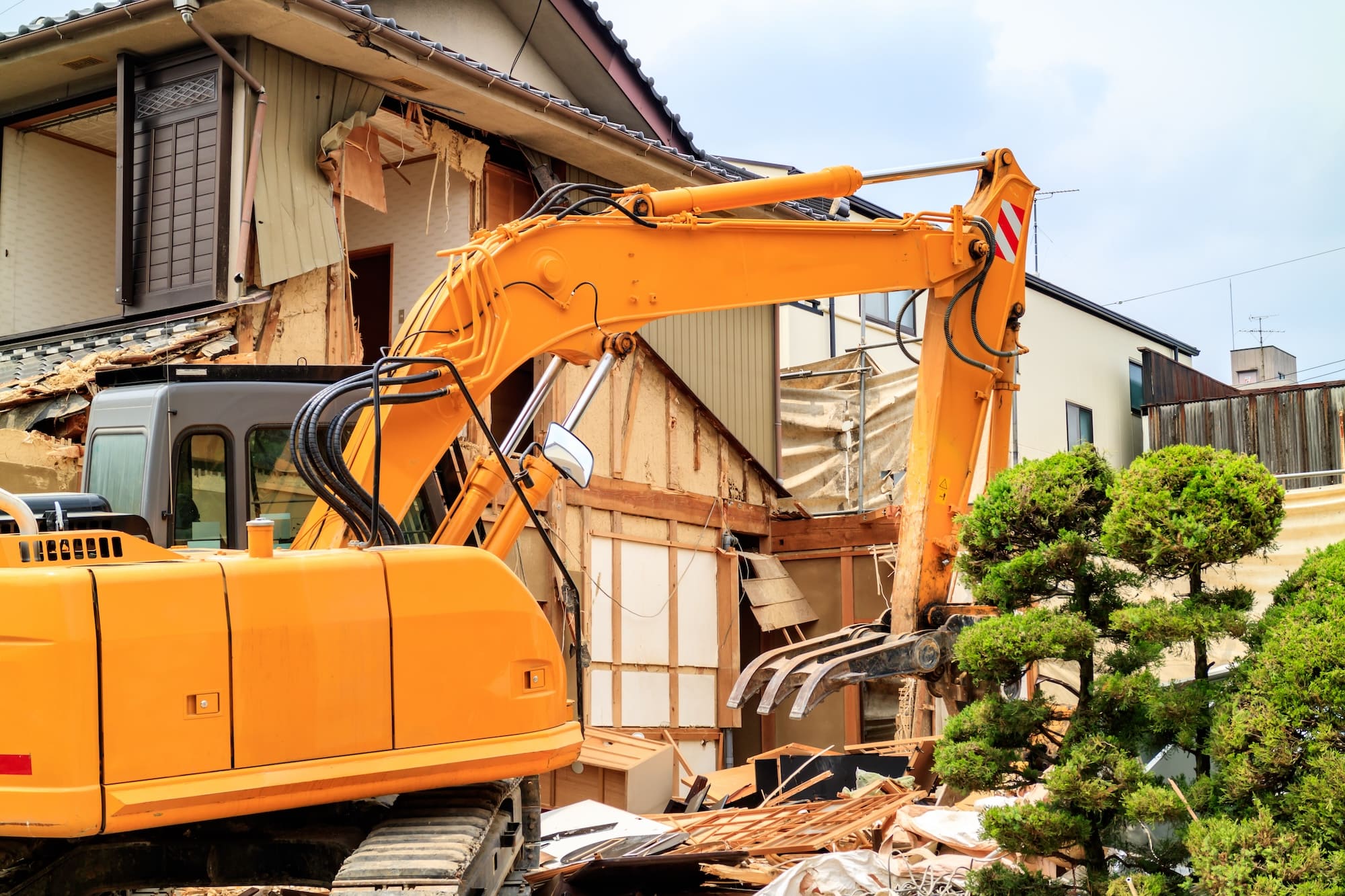 建て替え工事のための解体